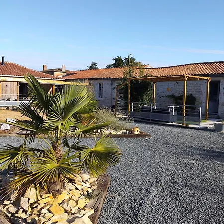 La Loge De La Corderie Casa de Férias